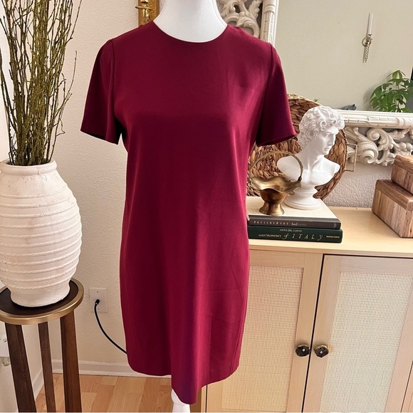 BABATON ARITZIA Patricio Short Sleeve Sheath Mini Dress in Burgundy Size 2‎ - Picture 1 of 7